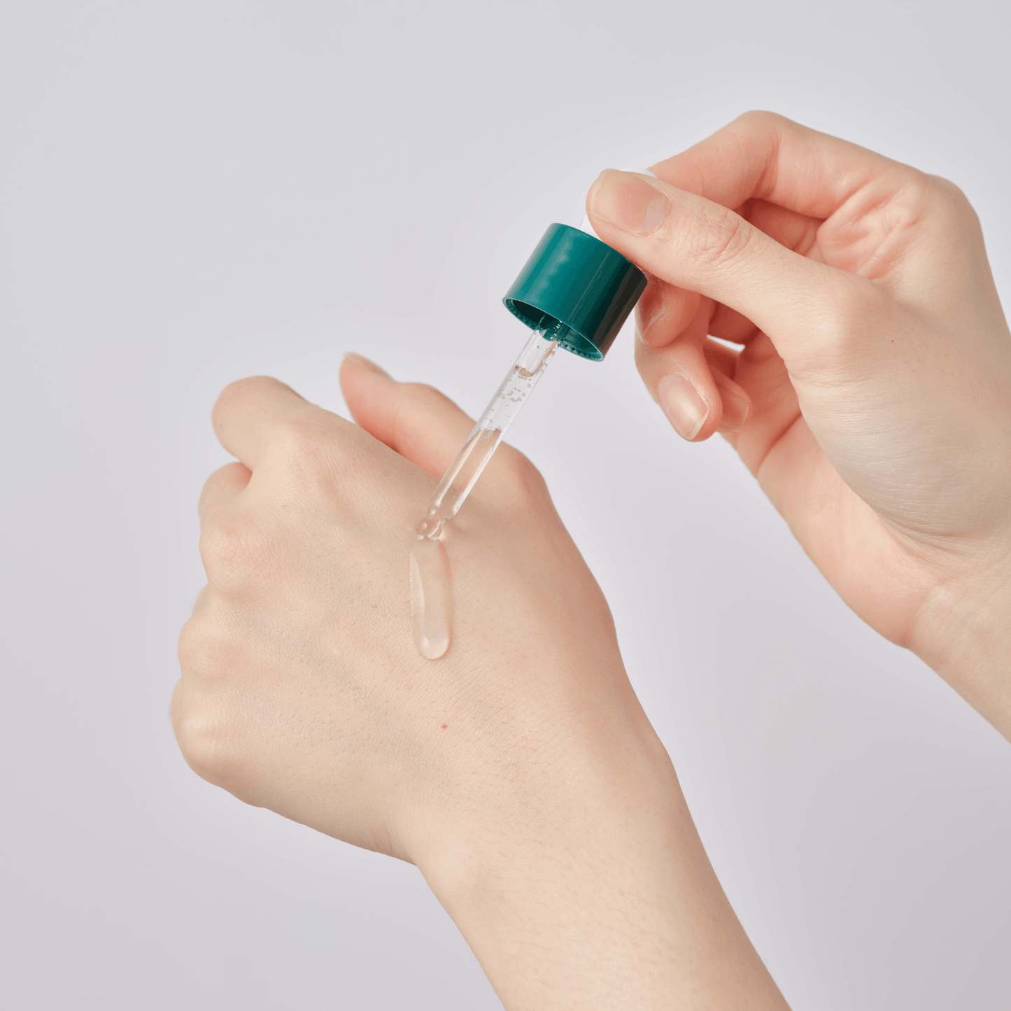 Round Lab Pine 镇静积雪草安瓿 50ml