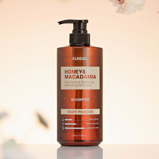 KUNDAL HONEY & MACADAMIA Natural Shampoo (Baby Powder) 500ml